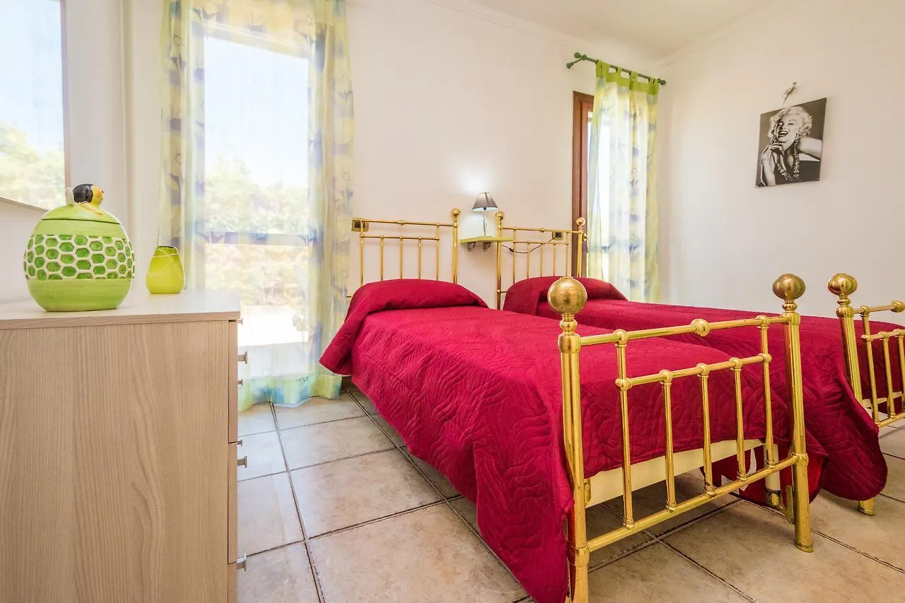 Villa Nettuno Con Piscina Privata Campofelice Di Roccella Italy